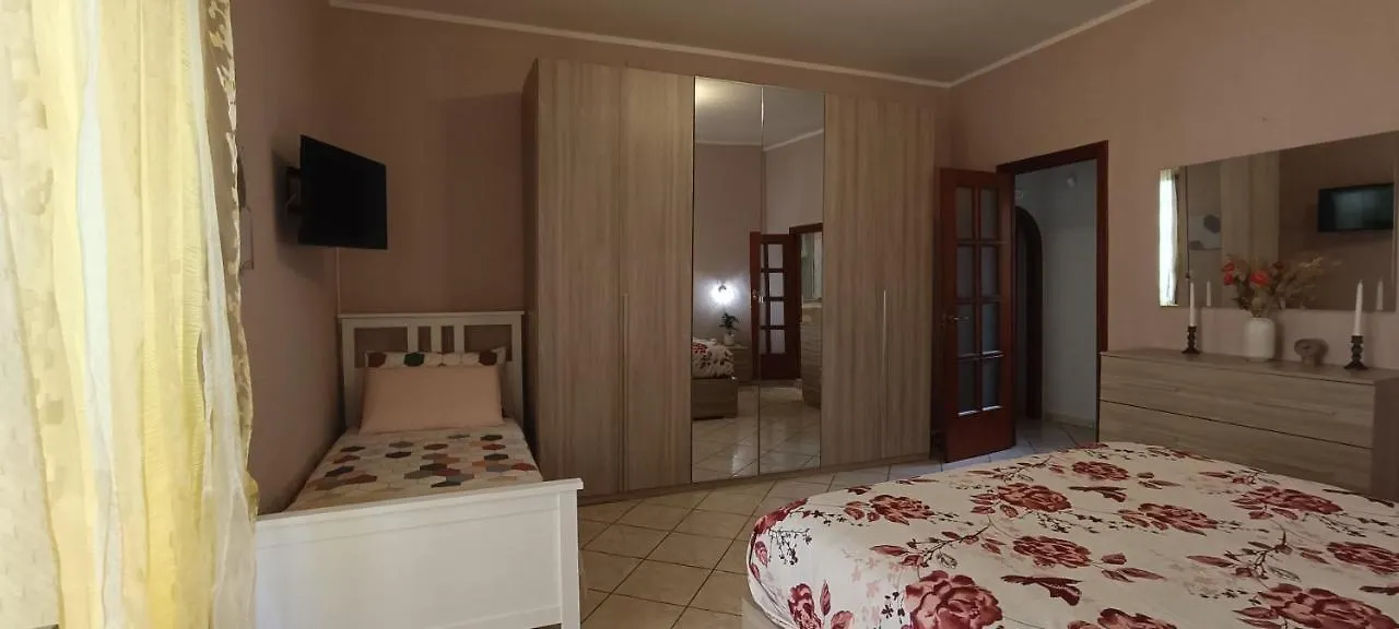 Pozzo Canale House Katania 0*,  Włochy